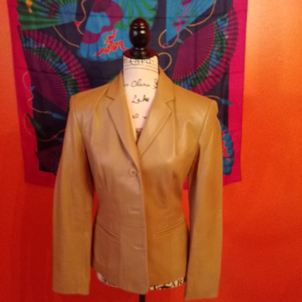 NWOT Leather coat